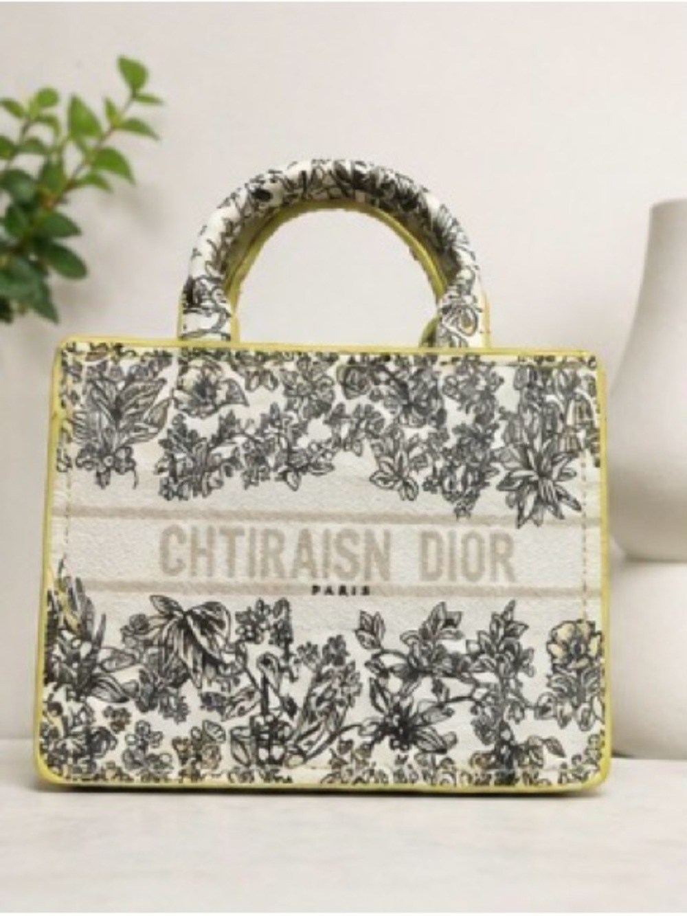 Mini Floral Canvas Tote in White and Yellow